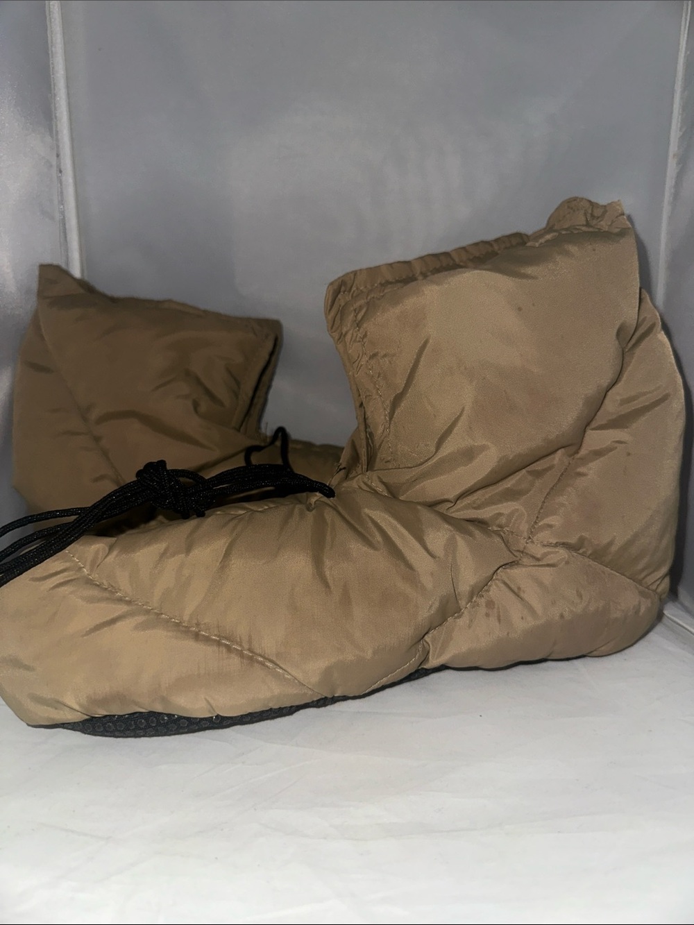 Walls Men's Padded Boot Slippers in Khaki with Black Lacing